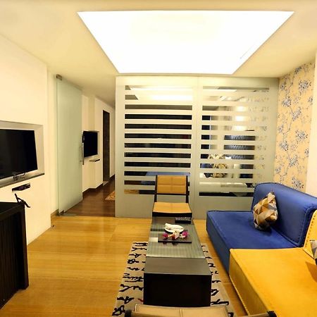 Mosaic Hotel, Noida Exterior foto